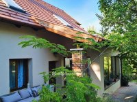 Eladó családi ház, Ábrahámhegyen 144 M Ft, 5 szobás