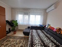 Eladó panellakás, XXI. kerületben, Szigligeti utcában 63.9 M Ft