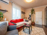 Eladó családi ház, XV. kerületben 215 M Ft, 5 szobás