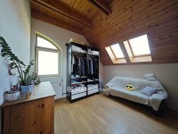 Eladó családi ház, Budakalászon 181.5 M Ft, 5 szobás