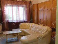 Eladó családi ház, Debrecenben 92 M Ft, 8 szobás