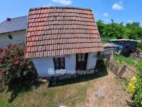 Eladó családi ház, Tiszakeszin 8 M Ft, 2 szobás