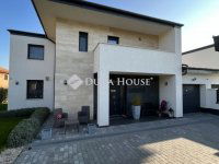 Eladó ikerház, Törökbálinton 325 M Ft, 5 szobás