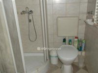 Eladó családi ház, Gyöngyösön 39.9 M Ft, 1 szobás