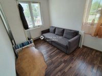 Eladó családi ház, Szigetszentmiklóson 74.9 M Ft, 6 szobás