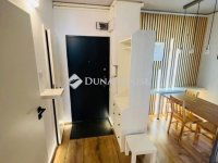 Eladó panellakás, III. kerületben 72 M Ft, 2 szobás