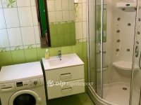 Eladó családi ház, Eplényen 99.99 M Ft, 4+2 szobás