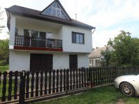 Eladó családi ház, Balatonakarattyán 99.99 M Ft, 6 szobás