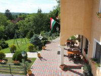 Eladó családi ház, Domonyban 420 M Ft, 7 szobás