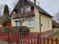 Eladó nyaraló, Dombóváron 32 M Ft, 3 szobás