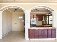 Eladó családi ház, Fóton 149.9 M Ft, 7 szobás