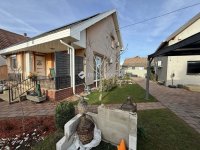 Eladó családi ház, Inárcson 199.9 M Ft, 5 szobás