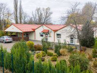 Eladó családi ház, Lovasberényben 119.9 M Ft, 6+3 szobás