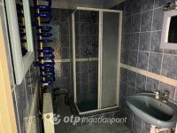 Eladó téglalakás, Pápán 34.9 M Ft, 3+1 szobás