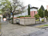 Kiadó iroda, Pécsett, Endresz György utcában 2390 E Ft / hó