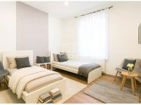 Eladó téglalakás, Budapesten, VI. kerületben 72.5 M Ft, 2 szobás