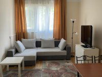 Kiadó téglalakás, albérlet, Pécsett 140 E Ft / hó, 1+1 szobás