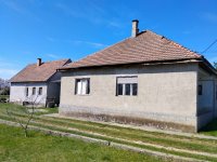 Eladó családi ház, Héhalomon 25 M Ft, 4 szobás