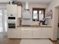 Eladó családi ház, Ráckevén 190 M Ft, 6 szobás