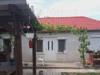 Eladó családi ház, Balatonszabadiban 65 M Ft, 5 szobás