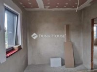 Eladó családi ház, Szegeden 231.874 M Ft, 5 szobás