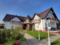 Eladó családi ház, Gyenesdiáson 270 M Ft, 9 szobás