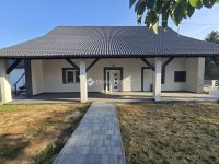 Eladó családi ház, Ságváron 95 M Ft, 4 szobás