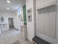 Eladó családi ház, Pécsett 79.99 M Ft, 3 szobás
