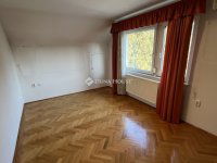 Eladó családi ház, XVI. kerületben 349 M Ft, 7 szobás