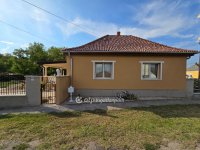 Eladó családi ház, Nyárádon 41.9 M Ft, 3+2 szobás