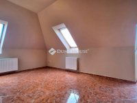 Kiadó téglalakás, albérlet