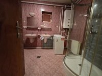 Eladó családi ház, Pécsett 79.9 M Ft, 4 szobás