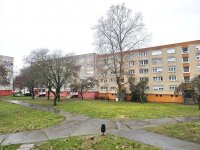 Eladó panellakás, Pécsett 46.9 M Ft, 3 szobás