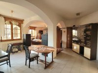 Eladó családi ház, Szentendrén 149 M Ft, 6+1 szobás