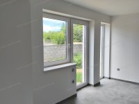 Eladó ikerház, Nyíregyházán 115 M Ft, 4 szobás