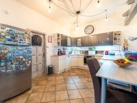 Eladó családi ház, Miskolcon 129.99 M Ft, 9 szobás