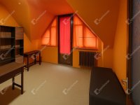 Eladó családi ház, Debrecenben 92 M Ft, 8 szobás