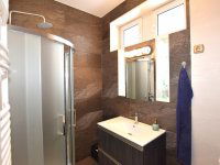 Kiadó családi ház, albérlet, Debrecenben 800 E Ft / hó