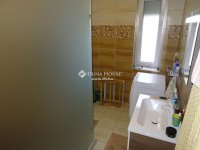 Eladó családi ház, Kecskeméten 259 M Ft, 3+7 szobás