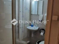 Eladó családi ház, Szentendrén 99 M Ft, 2 szobás