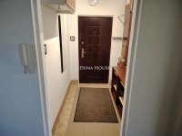 Eladó panellakás, Szegeden 58 M Ft, 4 szobás