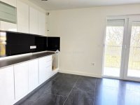 Kiadó téglalakás, albérlet, Pécsett 250 E Ft / hó, 3 szobás