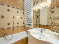 Eladó téglalakás, VI. kerületben 99.9 M Ft, 2 szobás