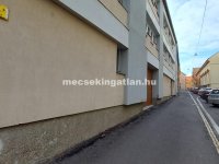 Kiadó téglalakás, albérlet, Pécsett 480 E Ft / hó, 3 szobás
