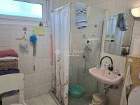 Eladó családi ház, Dunaharasztin 110 M Ft, 6 szobás