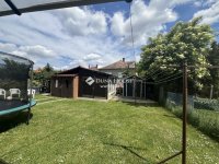 Eladó családi ház, Szombathelyen 114.99 M Ft, 9 szobás