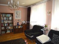 Eladó családi ház, Debrecenben 169 M Ft, 9 szobás