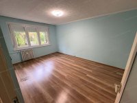 Eladó panellakás, Gyulán 33.499 M Ft, 2 szobás