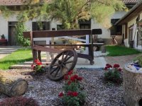 Eladó családi ház, Monyoródon 88 M Ft, 2 szobás