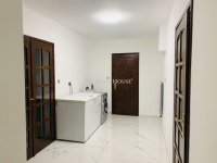 Eladó családi ház, Érden 199.5 M Ft, 3 szobás